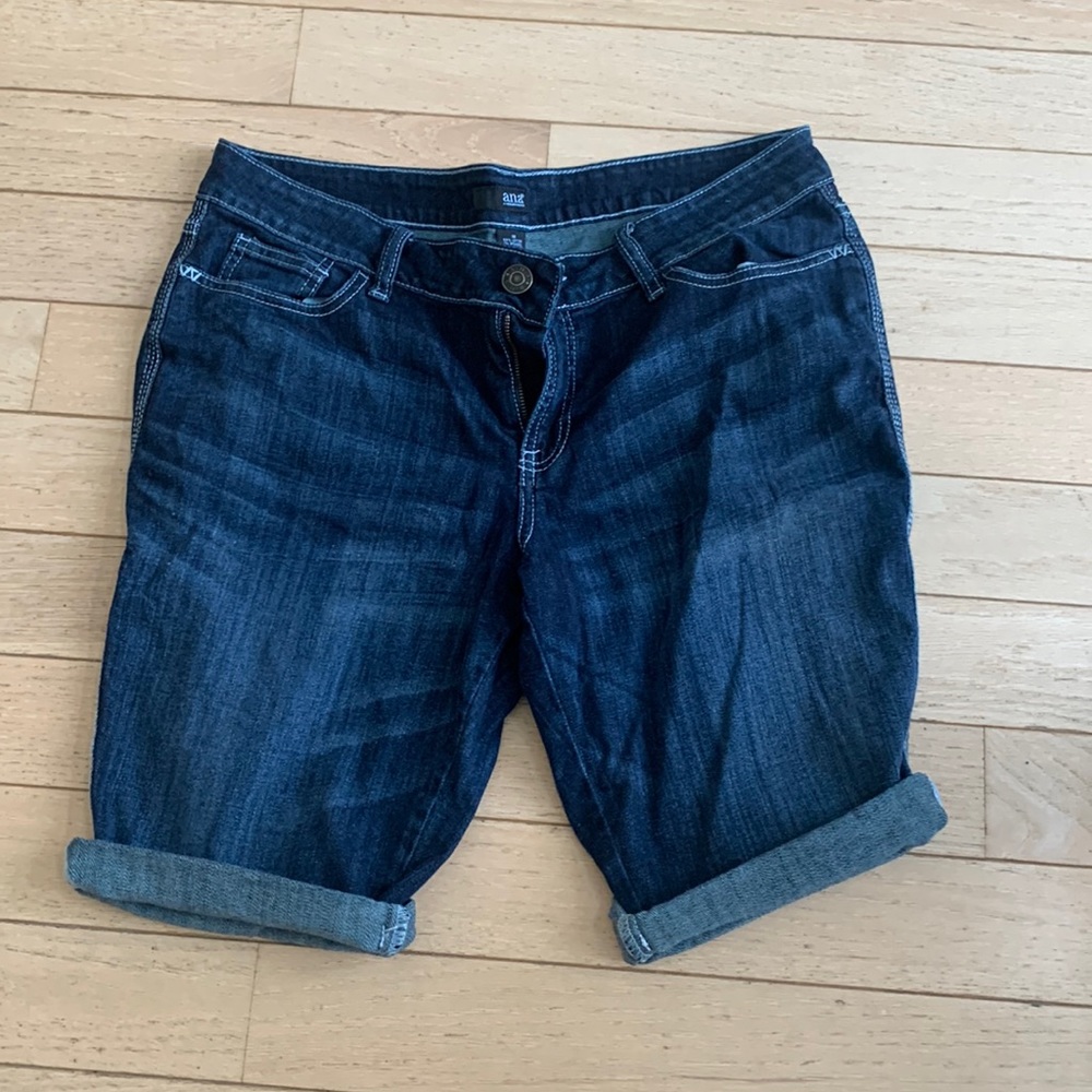 Dark denim A.n.a shorts